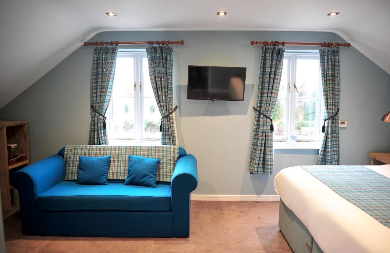The Tal-Y-Cafn Hotel คอนวี ภายนอก รูปภาพ